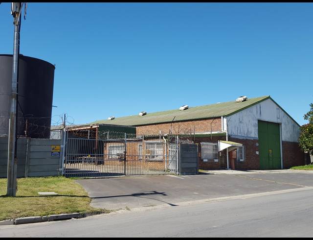 745M² FACTORY FOR SALE IN STIKLAND